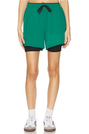7 DAYS ACTIVE Two en one short en color verde talla M en - Green. Talla M (también en S).
