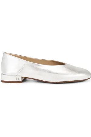 Sam Edelman Zapato plano kasey en color plateado metálico talla 10 en - Metallic Silver. Talla 10 (también en 8.5, 9.5).