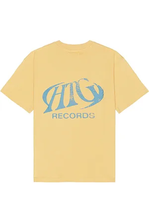 HONOR THE GIFT Camiseta en color talla S en - Yellow. Talla S (también en XL/1X).