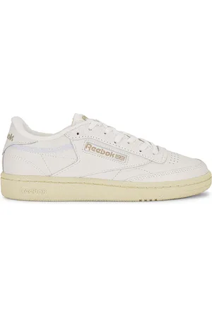 Reebok Zapatilla deportiva club c 85 en color blanco talla 8 en Chalk Weathered White & Moon - White. Talla 8 (también en 9, 9.5).