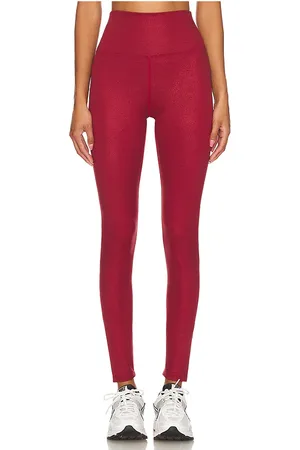 Beach Riot Piper legging en color vino talla M en - Wine. Talla M (también en S).