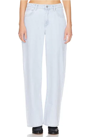 ABrand Pierna ancha 95 baggy en color denim claro talla 26 en - Denim-Light. Talla 26 (también en 28).