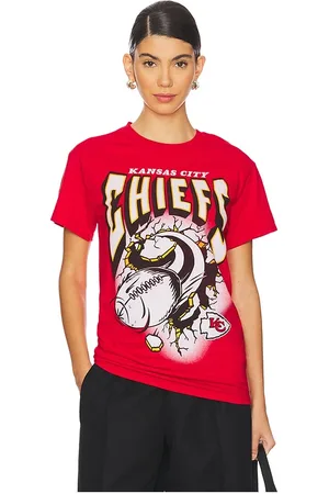 Junk Food Camiseta breakthru en color talla L en - Red. Talla L (también en M, S, XL/1X, XS).