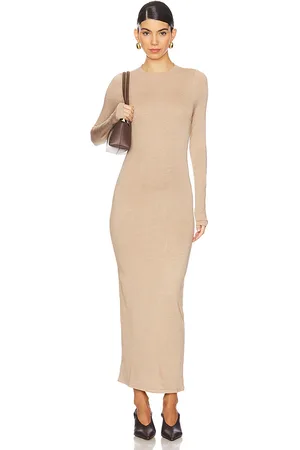AFRM Vestido juniper en color taupe talla 1X en - Taupe. Talla 1X (también en 2X, 3X).