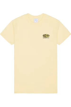 Sci-Fi Fantasy Camiseta llc en color amarillo talla L en - Yellow. Talla L (también en M, S, XL/1X).
