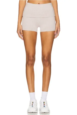 WellBeing + BeingWell Loungewell monte foldover short en color negro talla L en - Black. Talla L (también en XL, XXS