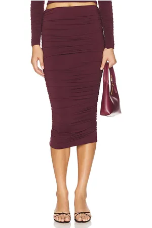 SER.O.YA Falda midi darcy mid rise ruched en color vino talla L en - Wine. Talla L (también en M, S, XL, XS).