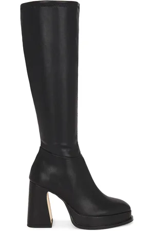 Steve Madden Bota myndie en color talla 8.5 en - Black. Talla 8.5 (también en 9.5).