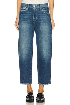 Paige Corte barril en tamaño petite alexis en color denim-dark talla 29P en - Denim-Dark. Talla 29P (también en 33P).