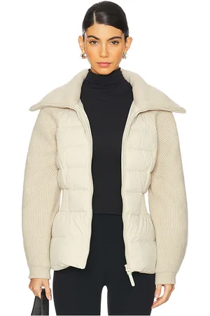 Mackage Plumífero foxy en color beige talla L en - Beige. Talla L (también en XL, XXS).