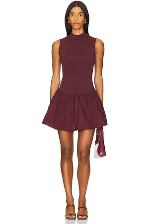WeWoreWhat Vestido mockneck en color vino talla L en - Wine. Talla L (también en M, S, XS).