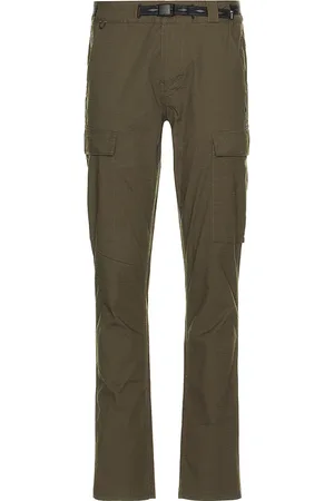 Roark Revival Pantalón en color verde oliva talla 30 en - Olive. Talla 30 (también en 34).