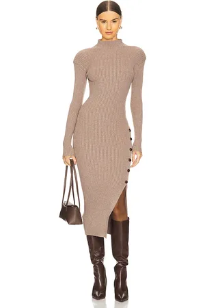 ASTR Vestido soryn sweater en color talla L en - . Talla L (también en XL).