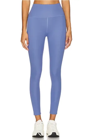 Beyond Yoga Powerbeyond strive high waisted midi legging en color azul talla L en - Blue. Talla L (también en M, S, XS).