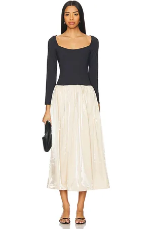 Ciao Lucia Vestido deeda en color talla M en - . Talla M (también en S, XS, XXS).