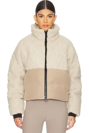 Canada Goose Plumífero elora en color bronce talla L en - Tan. Talla L (también en M, XL).