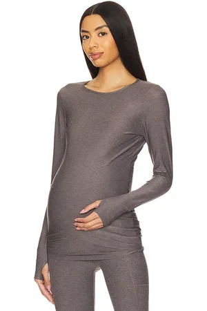 Beyond Yoga Jersey de maternidad featherweight count on me en color gris talla L en - Grey. Talla L (también en M, S, X