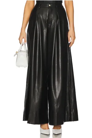 WeWoreWhat Pantalón faux leather extreme wide leg en color talla 23 en - Black. Talla 23 (también en 24, 25, 26, 27, 28).