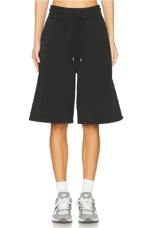 WAO Wide leg fleece short en color negro talla S en - Black. Talla S (también en XL/1X, XS).