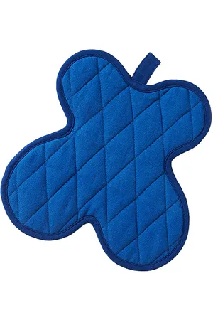 AREAWARE Agarradera serving friends pot holder en color talla all en - Blue. Talla all.