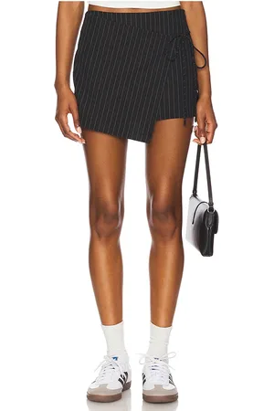 superdown Falda margie en color negro talla L en - Black. Talla L (también en M, S, XL, XS, XXS).