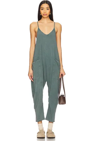 Free People Jumpsuit fp movement hot shot en color verde salvia talla L en - Sage. Talla L (también en M).
