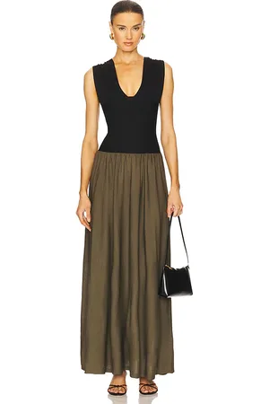 WeWoreWhat Vestido largo con cintura caída en color verde talla L en - Green. Talla L (también en M, S, XS).