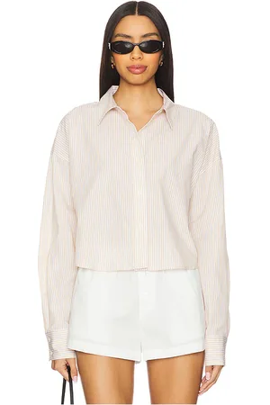 Favorite Daughter Camisa crop ex-boyfriend en color beige talla M en - Beige. Talla M (también en S, XL).