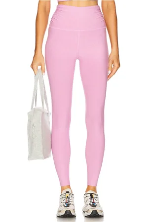 Beyond Yoga Spacedye raise the barre shirred legging en color rosado talla L en - Pink. Talla L (también en M, S, XL, XS