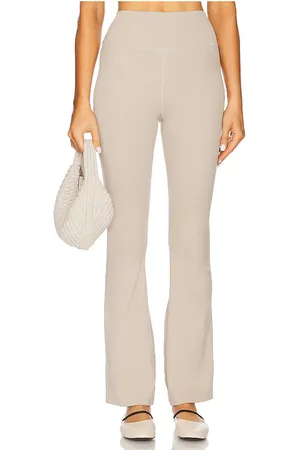 WeWoreWhat Bootcut leggings en color bronce talla L en - Tan. Talla L (también en M, S, XL).