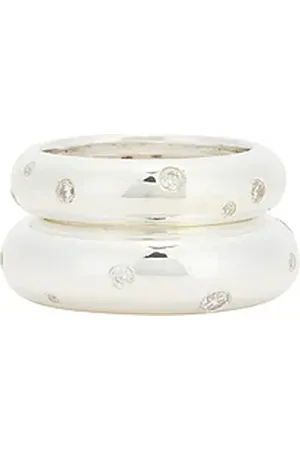 mega Anillos donut en color plateado metálico talla 5 en - Metallic Silver. Talla 5 (también en 7, 8).