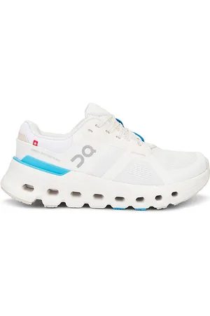 On Running Zapatilla deportiva cloudrunner 2 en color blanco talla 10 en White & Horiz - White. Talla 10 (también en 10.5, 7, 8, 8.5, 9, 9.5).