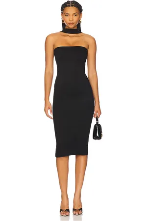 Amanda Uprichard Vestido kimana en color talla L en - Black. Talla L (también en M, S, XL, XS).