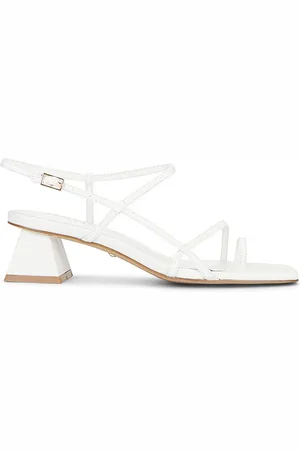 Raye Sandalia esther en color talla 6 en - White. Talla 6 (también en 7.5, 8).