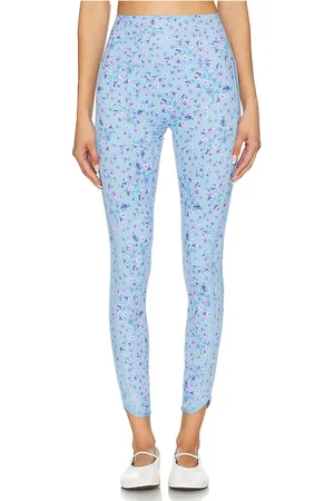Beach Riot Nella legging en color bebe azul talla L en - Baby Blue. Talla L (también en M, S, XL, XS).