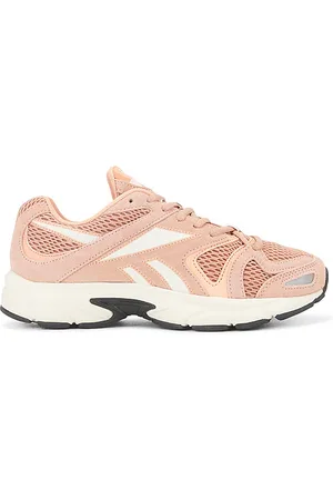 Reebok Zapatilla deportiva en color durazno talla 10 en - Peach. Talla 10 (también en 6, 6.5, 7, 7.5, 8, 8.5, 9, 9.5).
