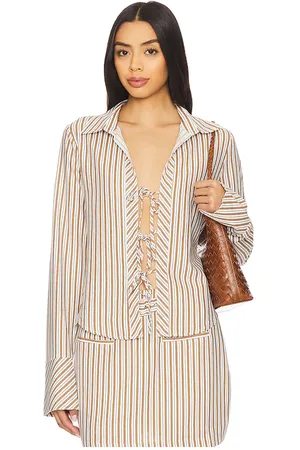 Minkpink Camisa con corbata artemis en color bronce talla L en - Tan. Talla L (también en M, S, XL, XS).