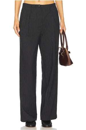 Free People Pantalón con trabillas tyler en color negro talla L en - Black. Talla L (también en M, S, XL, XS).