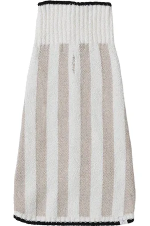 Barefoot Dreams Jersey para mascota cozychic cotton classic stripe pet sweater en color crema talla L en - Cream. Talla