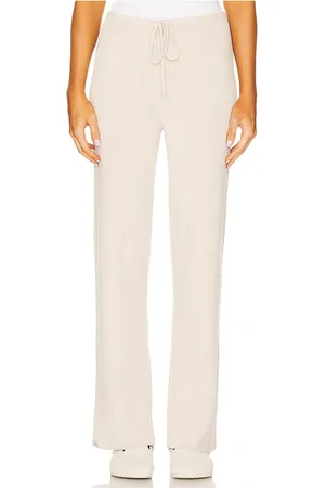 Barefoot Dreams Pantalones cozychic ulra light en color beige talla M en - Beige. Talla M (también en L, S, XL, XS).