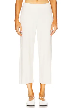 Barefoot Dreams Pantalones cozychic ulra light en color ivory talla L en - Ivory. Talla L (también en M, S, XL, XS).