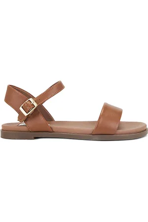 Steve Madden Sandalia dina en color talla 10 en - Tan. Talla 10 (también en 6, 6.5, 7, 7.5, 8, 8.5, 9, 9.5).