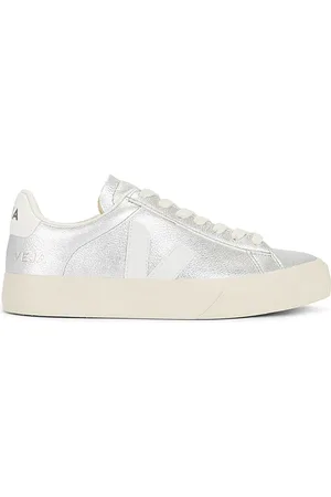 Veja Zapatilla deportiva campo en color plateado metálico talla 35 en - Metallic Silver. Talla 35 (también en 36, 37, 38, 39).
