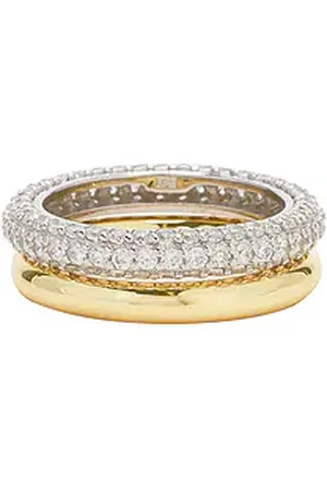 Shashi Conjunto de anillos lucite en color oro metálico talla 7 en - Metallic Gold. Talla 7 (también en 8).