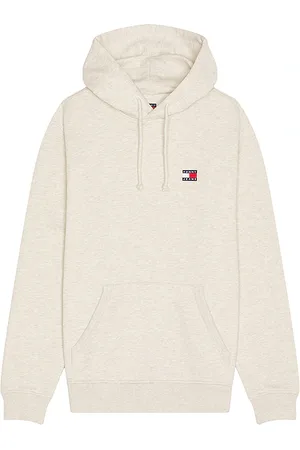 Tommy Hilfiger Sudadera badge en color crema talla L en - Cream. Talla L (también en M, S, XL/1X).