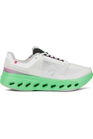 On Running Zapatillas deportivas cloudsurfer en color gris talla 10 en Wolf & Heydew - Grey. Talla 10 (también en 10.5, 11.5, 12.5, 7.5, 8, 8.5, 9, 9.5).
