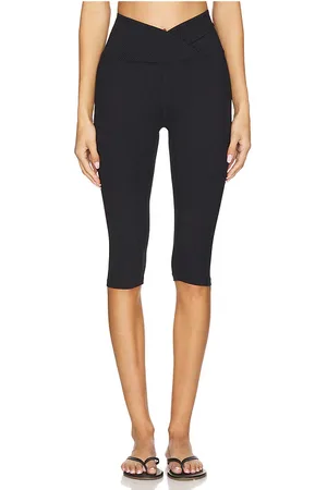 YEAR OF OURS Ribbed veronica capri legging en color talla L en - Black. Talla L (también en M, S, XS).