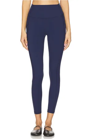 Spiritual Gangster Cruz 7/8 pocket legging en color azul marino talla L en - Navy. Talla L (también en M, S, XL, XS).