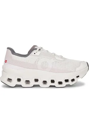 On Running Zapatilla deportiva cloudmster void en color ivory talla 10 en - Ivory. Talla 10 (también en 8.5).