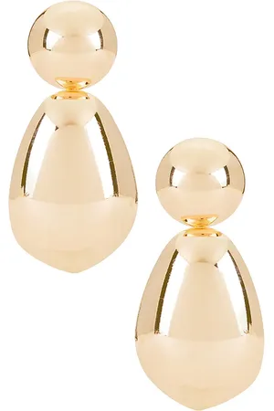 8 Other Reasons Pendientes largos rayne en color oro metálico talla all en - Metallic Gold. Talla all.